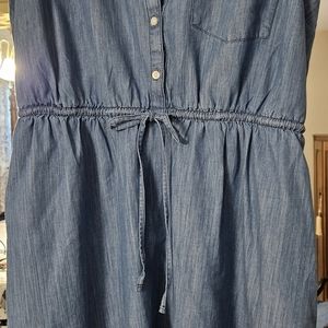Chambray drawstring and button up shirt dress. large, fits 12.
